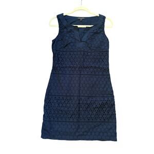 Banana Republic Sleeveless Summer Dress Size 2 Navy Blue Eyelet
